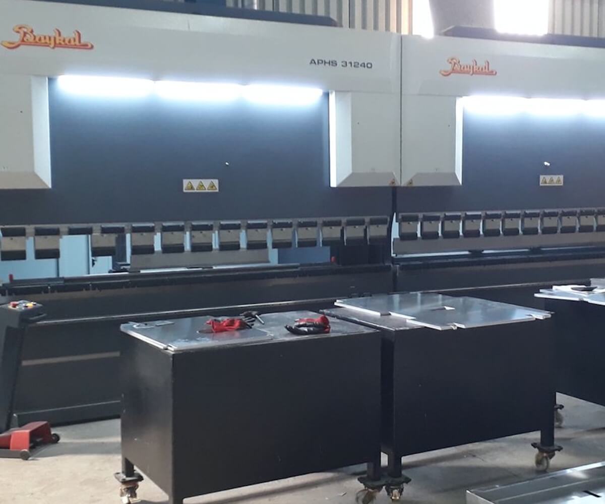 Mastek Metal